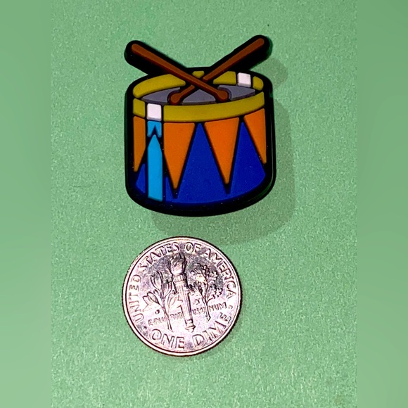 (10 for $15) Musical Instruments Drum Crocs Shoes Charms - Picture 1 of 1